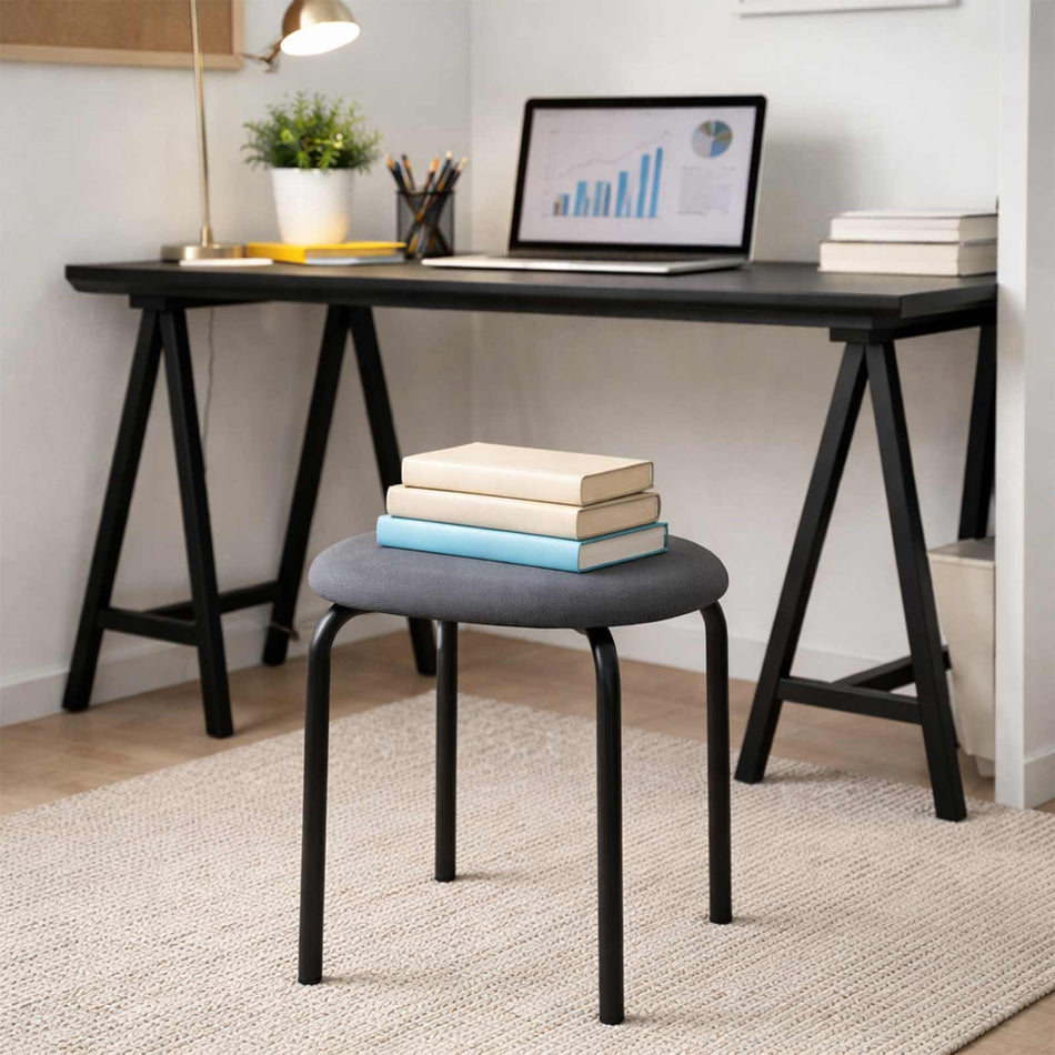 Round mesh padded stool